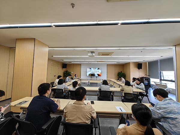 人间四月天 读书正当时——安博电子官方网站开展读书分享活动