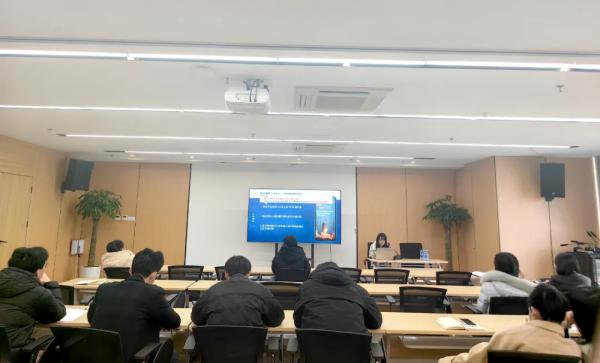 安博电子官方网站开展“江咨讲五堂”——“十五五”规划交流会