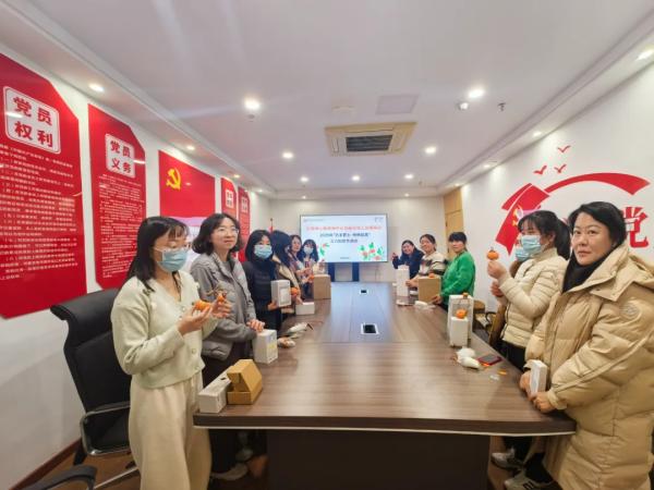 巧手匠心，柿柿如意 ——安博电子官方网站开展2025年三八妇女节活动